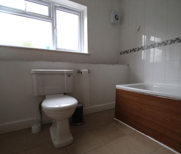 6 bedroom semi-detached house to rent - Photo 4