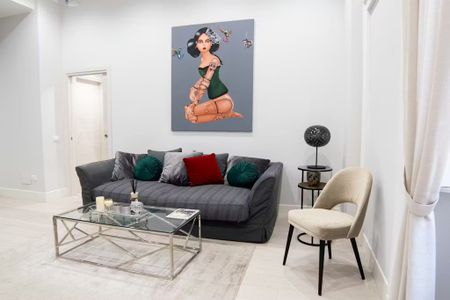 Largo Claudio Treves, Milan, Lombardy 20121 - Photo 3