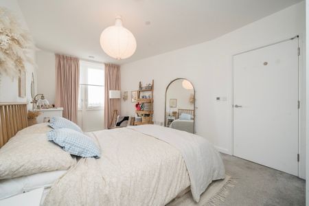 Hanbury Road, Acton, W3, London - Photo 3