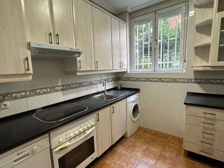 Calle de la Infanta Mercedes, Madrid, Community of Madrid 28020 - Photo 2