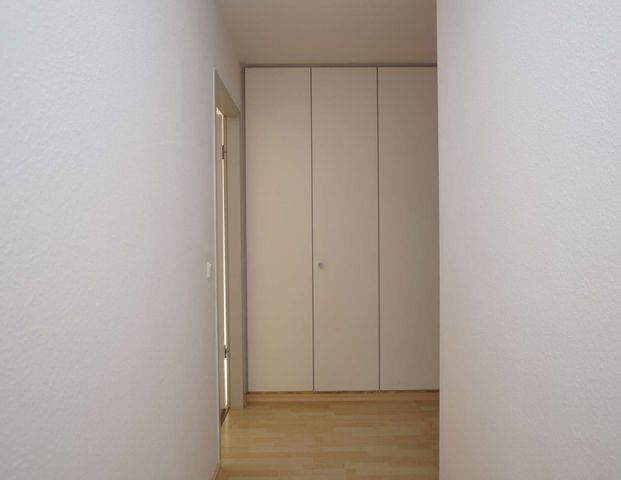 Großzügige 2-Raumwohnung mit Stellplatz - Photo 1