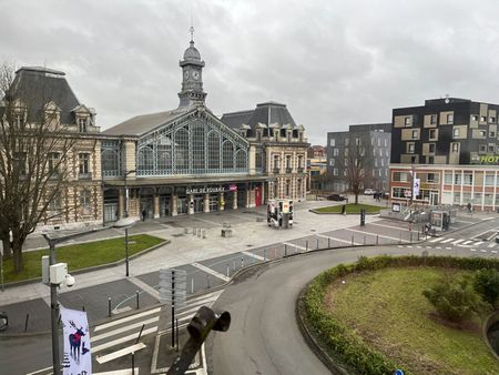 Grand Studio Au Pied Du Métro Et Des Écoles - Photo 2