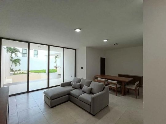 Casa en Renta Amueblada con Paneles Solares y Alberca en Santa Gertrudis Copó - Photo 1