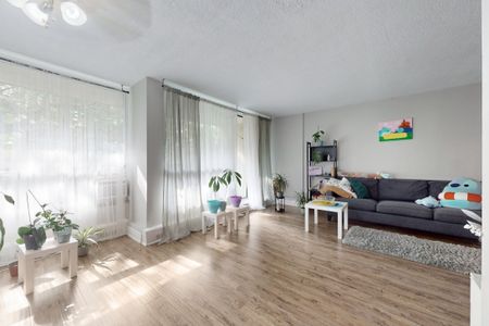 For Lease - 15 London Green Court Unit# 308, Toronto, Ontario - Photo 3