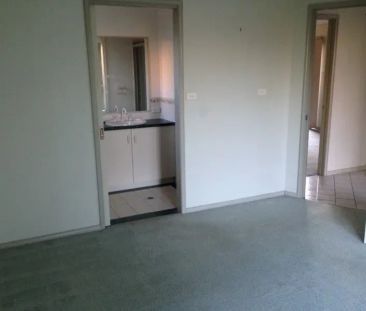 Comfortable Living in a Prime Lavington Location - Photo 3