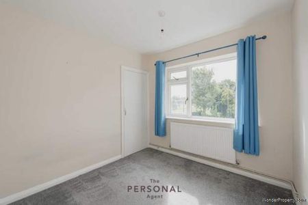 2 bedroom property to rent in West Ewell - Photo 4