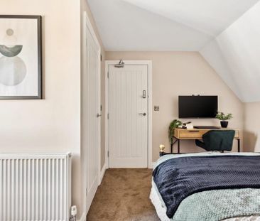 1 bedroom in a house share to rent - Photo 4