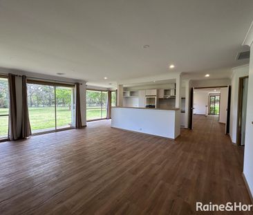 Private & Spacious, Welcome Home - Photo 1