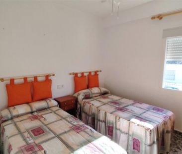 Piso de alquiler en Calle Calle Isla de Sicilia, 12, Oliva Playa - Photo 4