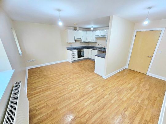 Marcliffe Drive, Levenshulme, Manchester, M19 - Photo 1