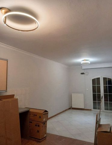 Studio/Γκαρσονιέρα για ενοικίαση Ακριτών (Αμπελόκηποι) - Photo 4