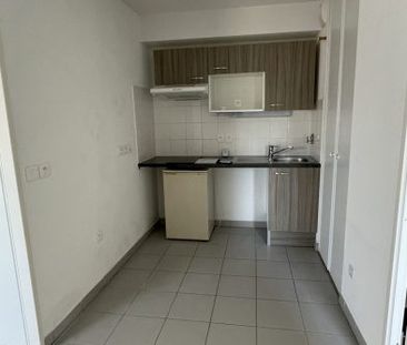 T2 AVEC LOGGIA - Photo 3