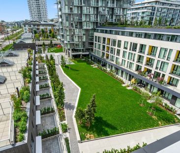 8575 Rivergrass Drive condo — Vancouver, BC (3-Bedroom) - 3 Bedroom - Photo 1