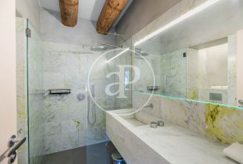 Apartment for Rent in El Gòtic