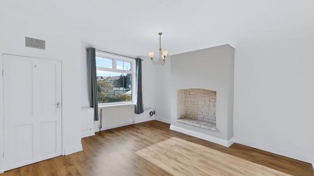 3 bedroom terraced house to rent - Photo 1