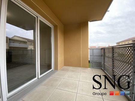 T2 AVEC BALCON ET PARKINGS - Photo 5