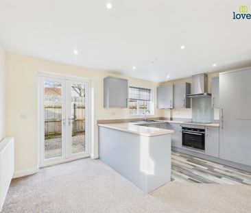 3 bedroom semi-detached house to rent - Photo 6