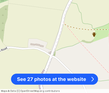 Lobb's Shop, St. Austell - Photo 1