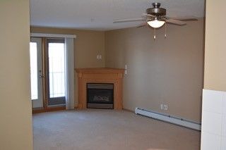 2 Bedroom Condo Available in Deer Park! With underground heated parkin - Photo 1