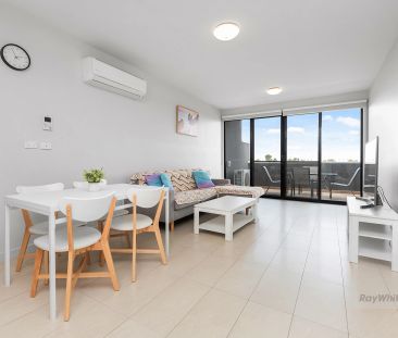 Fully Furnished Two-Bedroom Apartment - Photo 2