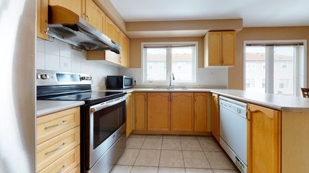 For Lease - 32 Red Fox Place, Toronto, Ontario - Photo 5