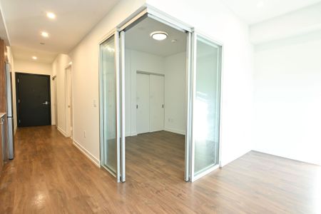 For Lease - 5 Wellington Street Unit# 1803, Kitchener, Ontario - Photo 3