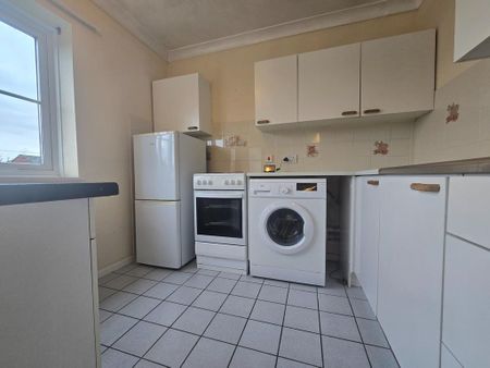 Studio to rent - Photo 5