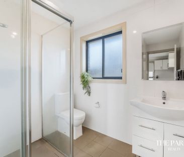 Beautiful Two Bedroom Granny Flat - Photo 6