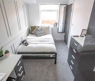 6 bedroom semi-detached house to rent - Photo 4