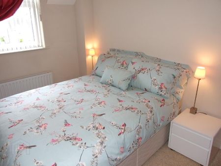 4 Old Church Court (Student Let ), Portstewart, BT55 7RR - Photo 5