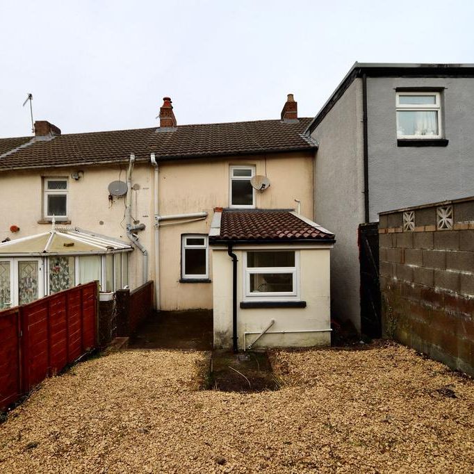 2 bedroom terraced house to rent - Photo 1