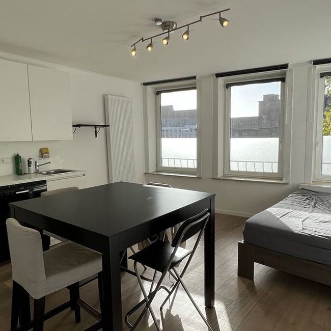 Studio te huur in Leuven voor € 660 met 1 slaapkamer - Photo 1
