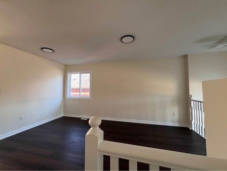 For Lease - 1813 Dalmagarry Drive, London North, Ontario - Photo 4