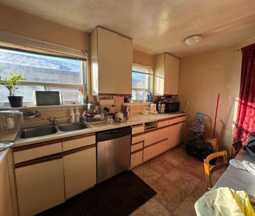 For Lease - 15 Bison Drive Unit# Main, Toronto, Ontario - Photo 6