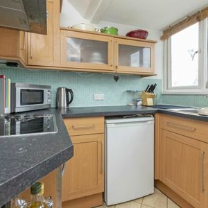 Prentis Road, SW16, London - Photo 3