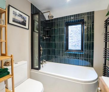 3 bedroom terraced house to rent - Photo 4