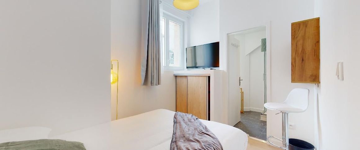 Gaston — Chambre Privée 8 - Photo 1