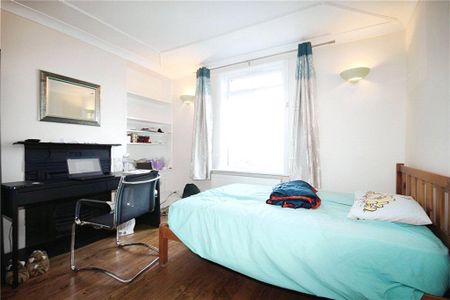 3 bedroom semi-detached house to rent - Photo 4