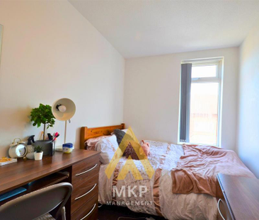 5 bedroom terraced house to rent - Photo 5