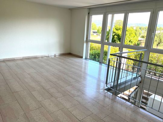 Wohnen wie im Einfamilienhaus mit Gartensitzplatz - Photo 1