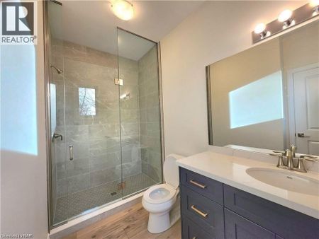 For Lease - 15 SHAMROCK Common, St. Catharines, Ontario - Photo 4