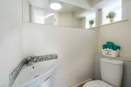 2 bedroom terraced house to rent - Photo 3