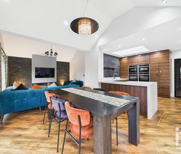 3 bedroom detached bungalow to rent - Photo 4