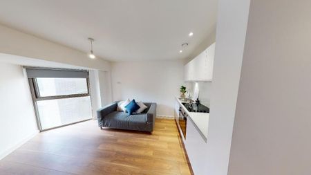 Studio to rent - Photo 3