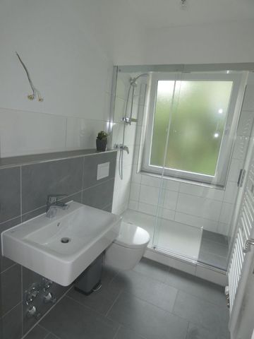 *** Modernisierte 2-Zimmerwohnung in ruhiger Lage! *** - Photo 2