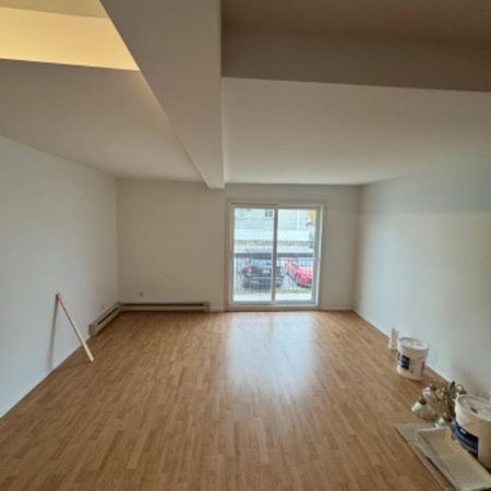 5 1/2 à louer - Photo 4