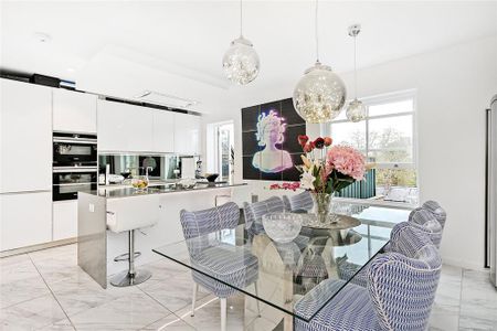 3 bedroom flat to rent - Photo 3