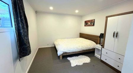 Self-Contained Guest Suite in Mairangi Bay area - Photo 2