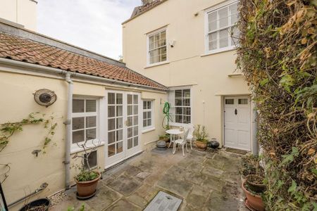 3 bedroom cottage to rent - Photo 3