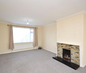 3 bedroom semi-detached house to rent - Photo 6